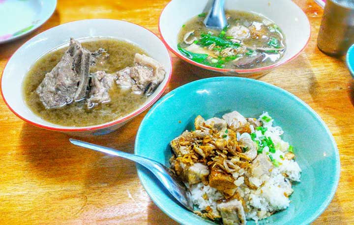 Ko-Ben-Khao-Tom-Haeng-Phuket-menu