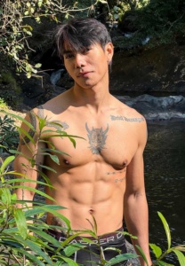 wow-green วาว อรรถพล พิทักษ์