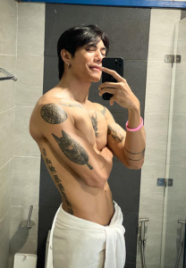 wow-toilet วาว อรรถพล พิทักษ์