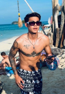 monchit-beach มนชิต วันนา